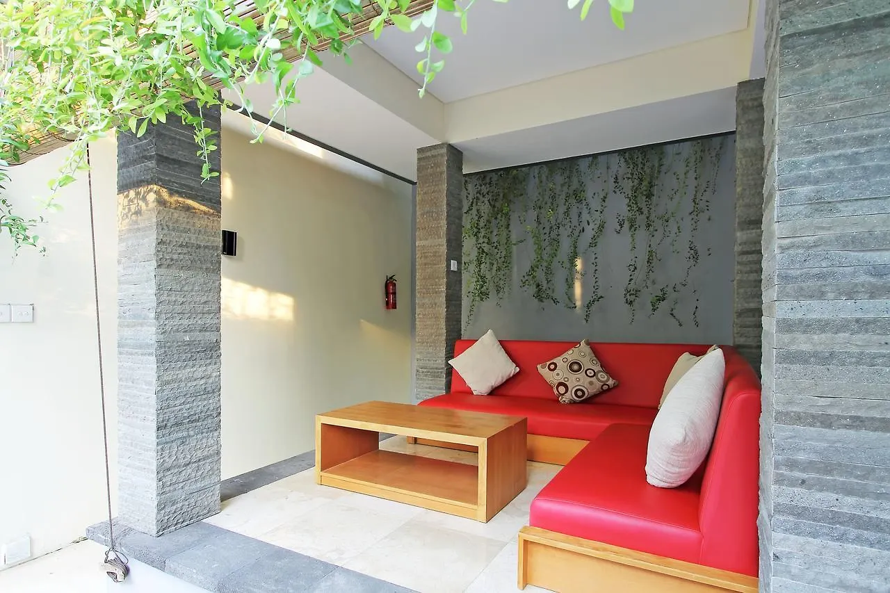 Seminyak Villa 0*,